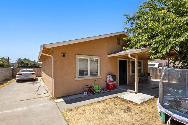 1949 Sunset Ave, Stockton, CA 95205