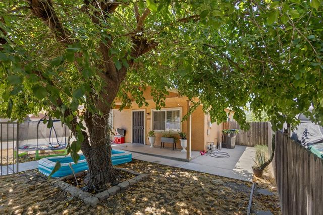 1949 Sunset Ave, Stockton, CA 95205