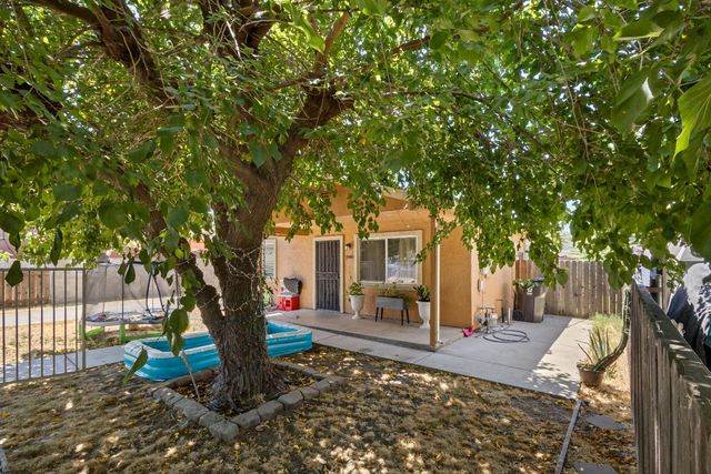 1949 Sunset Ave, Stockton, CA 95205