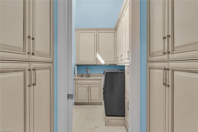 535 Alameda CT, Marco Island, FL 34145