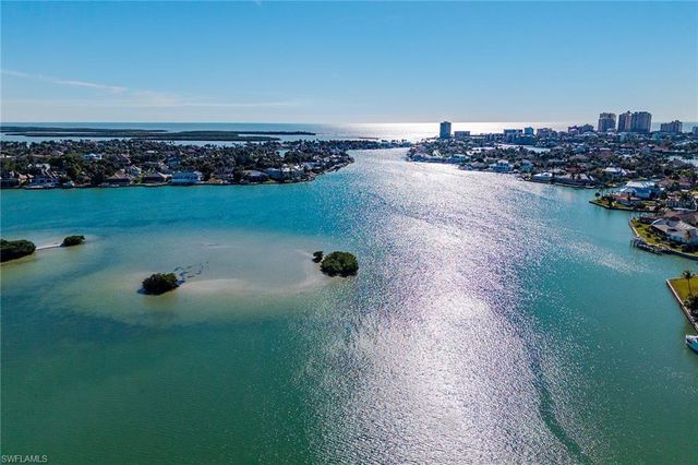 535 Alameda CT, Marco Island, FL 34145