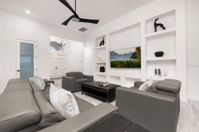 2592 HERITAGE GREEN AVENUE, Davenport, FL 33837