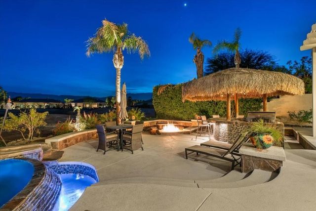 48 Vista Encantada, Rancho Mirage, CA 92270