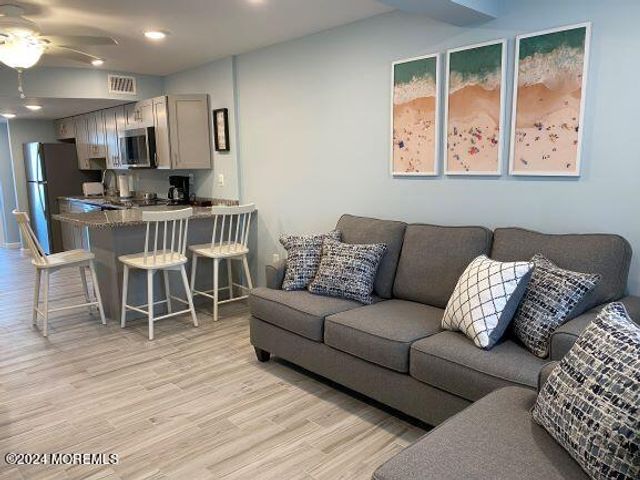 438 Highway 35 N 1102, Mantoloking, NJ 08738
