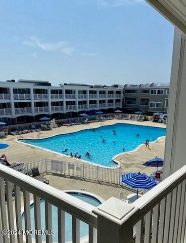 438 Highway 35 N 1102, Mantoloking, NJ 08738