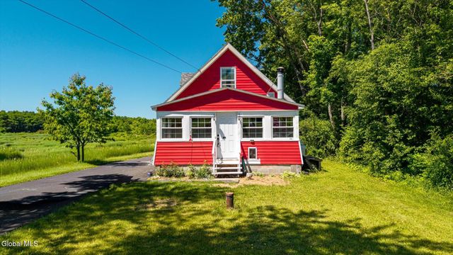 743 Swaggertown Road, Charlton, NY 12302