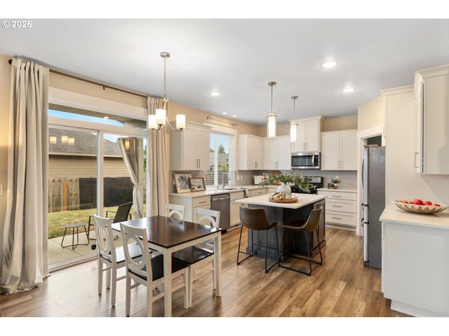 5815 Ne 45TH St, Vancouver, WA 98661