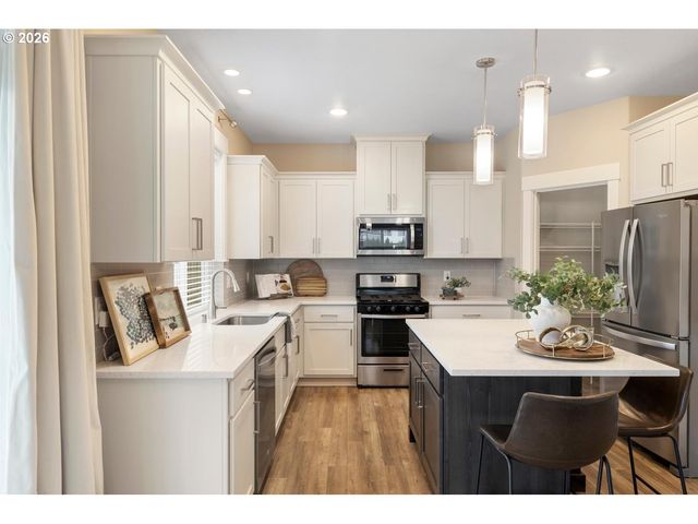 5815 Ne 45TH St, Vancouver, WA 98661