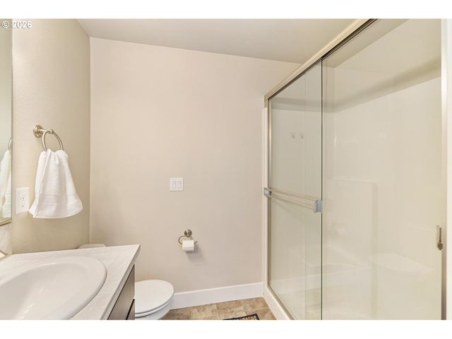 5815 Ne 45TH St, Vancouver, WA 98661