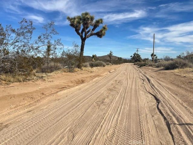 0 La Brisa, Yucca Valley, CA 92284