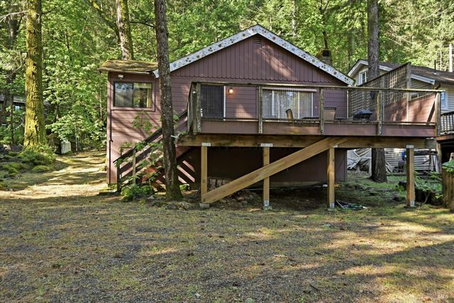 16221 Bottle Rock Rd, Cobb, CA 95426