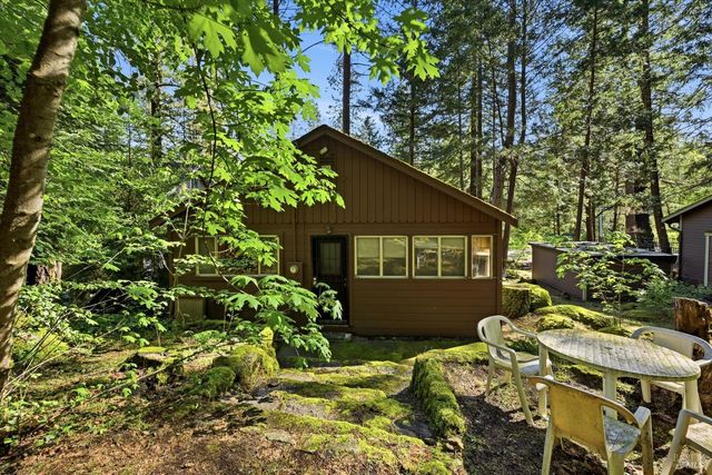 16221 Bottle Rock Rd, Cobb, CA 95426