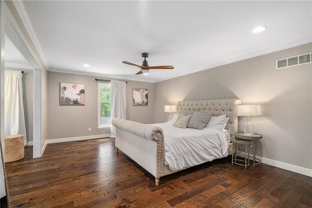 12245 W 279th Terrace, Louisburg, KS 66053