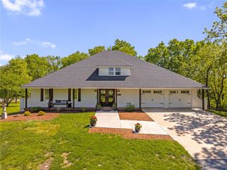 12245 W 279th Terrace, Louisburg, KS 66053