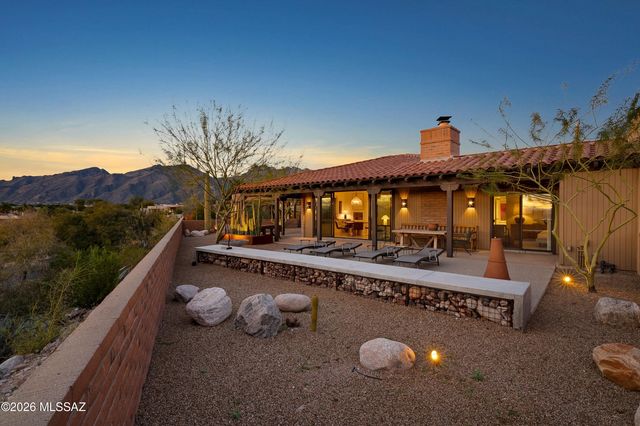 4551 N Arroyo Vacio, Tucson, AZ 85750