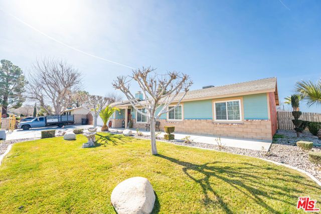 40333 E 168th Street, Palmdale, CA 93591