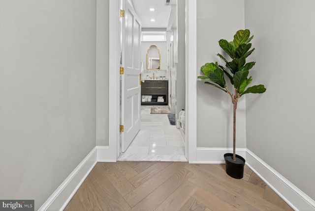 5 NEW YORK AVE NW, Washington, DC 20001