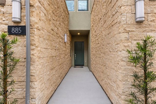 885 Poppy Court, Montebello, CA 90640