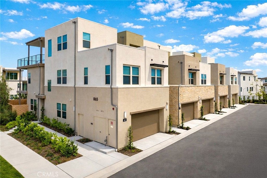 885 Poppy Court, Montebello, CA 90640