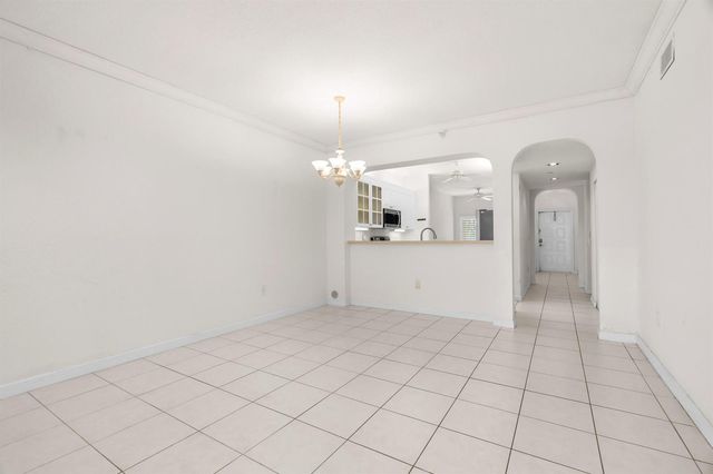 7623 Southampton Terrace 102, Tamarac, FL 33321