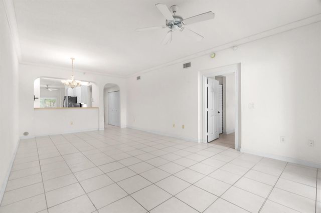 7623 Southampton Terrace 102, Tamarac, FL 33321