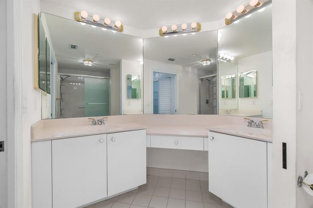 7623 Southampton Terrace 102, Tamarac, FL 33321