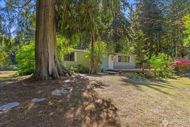 9927 99th Avenue NE, Arlington, WA 98223