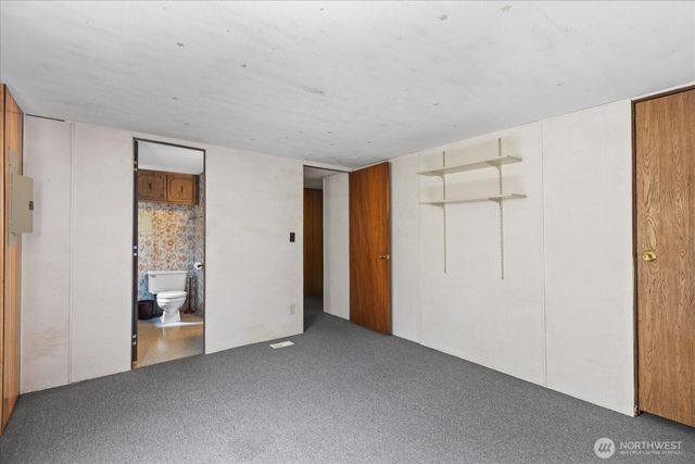 9927 99th Avenue NE, Arlington, WA 98223