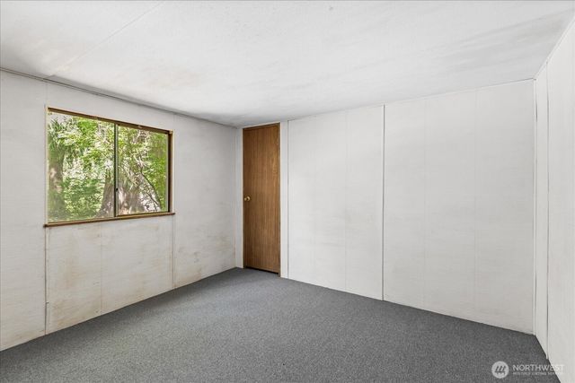 9927 99th Avenue NE, Arlington, WA 98223