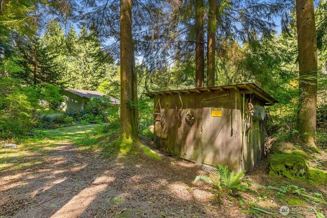 9927 99th Avenue NE, Arlington, WA 98223