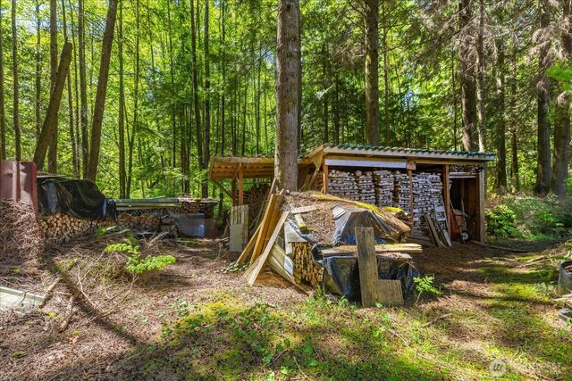 9927 99th Avenue NE, Arlington, WA 98223