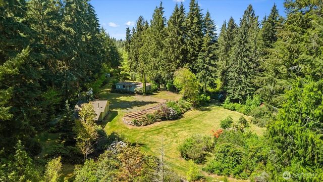 9927 99th Avenue NE, Arlington, WA 98223