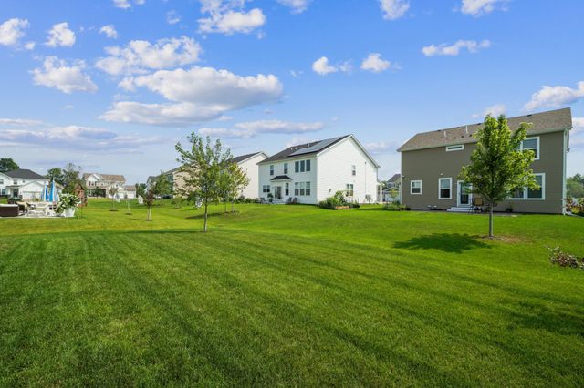 7872 Jade Lane, Victoria, MN 55386