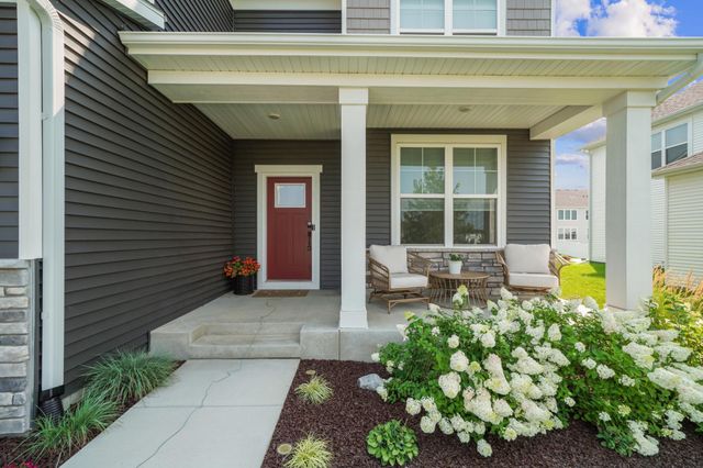 7872 Jade Lane, Victoria, MN 55386