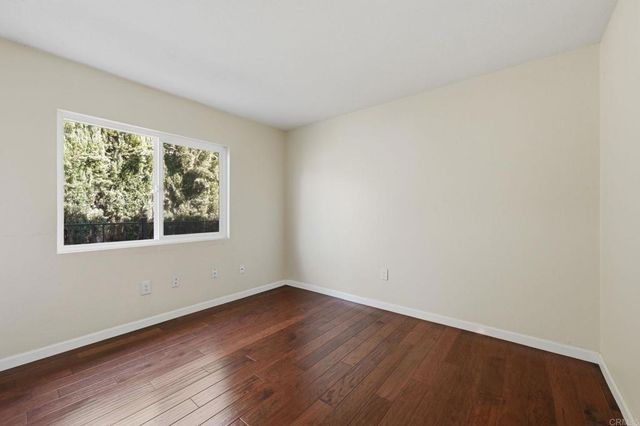 647 Via Costa Rica, Vista, CA 92081