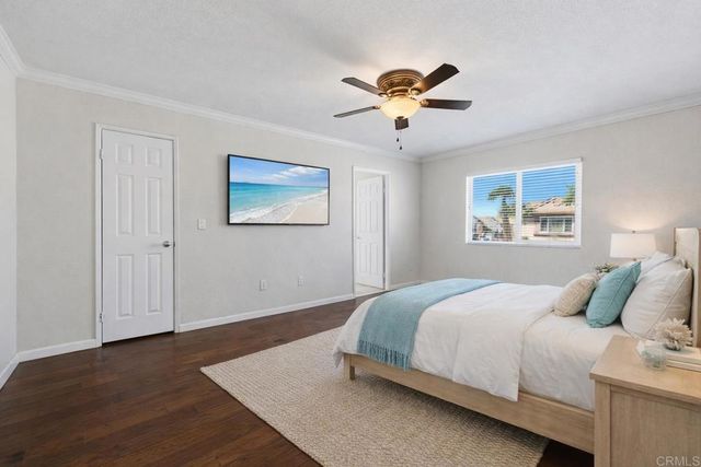647 Via Costa Rica, Vista, CA 92081