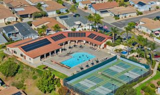 647 Via Costa Rica, Vista, CA 92081