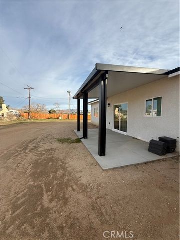 20420 Yuma, Apple Valley, CA 92307