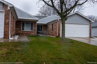 27127 Antonio Drive, Roseville, MI 48066