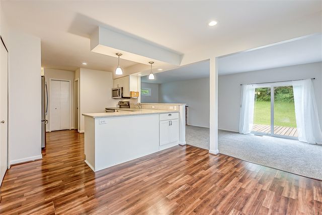 2240 Steeplechase Drive, Ann Arbor, MI 48103