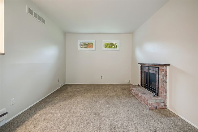 2240 Steeplechase Drive, Ann Arbor, MI 48103