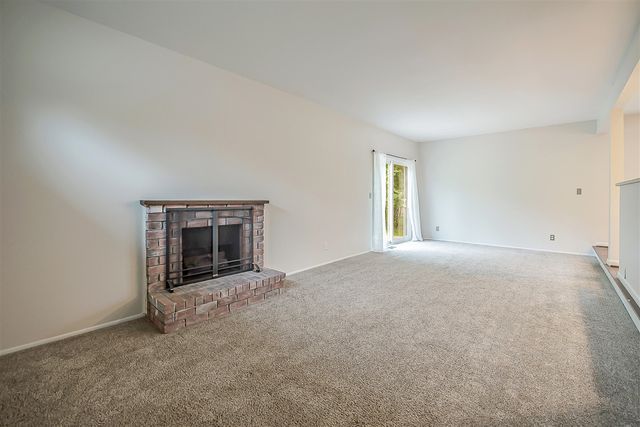 2240 Steeplechase Drive, Ann Arbor, MI 48103