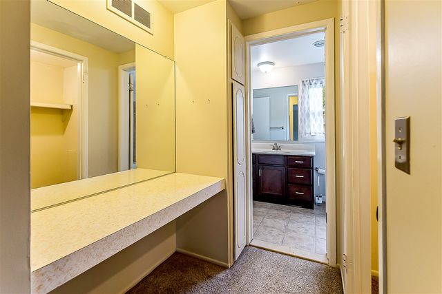 2240 Steeplechase Drive, Ann Arbor, MI 48103