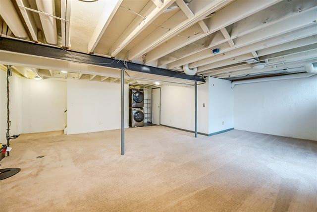 2240 Steeplechase Drive, Ann Arbor, MI 48103