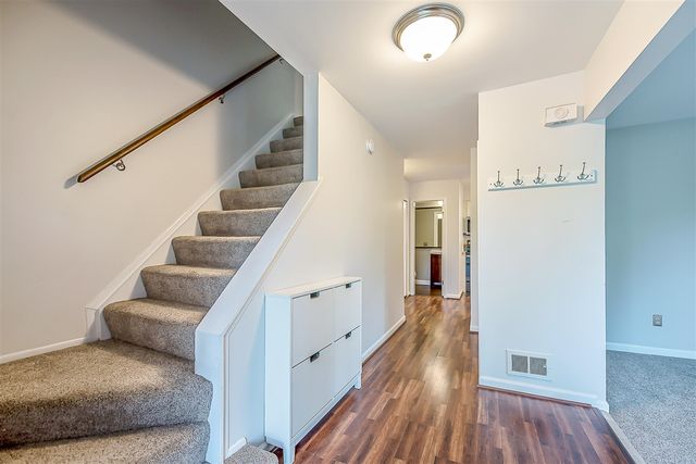 2240 Steeplechase Drive, Ann Arbor, MI 48103