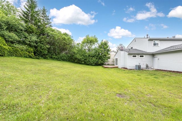 2240 Steeplechase Drive, Ann Arbor, MI 48103