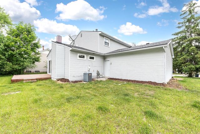 2240 Steeplechase Drive, Ann Arbor, MI 48103