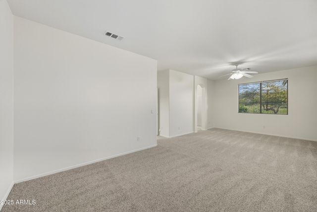 2707 E DARREL Road, Phoenix, AZ 85042