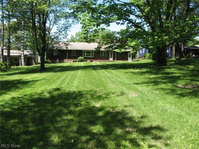 7361 Hi View Drive, North Royalton, OH 44133