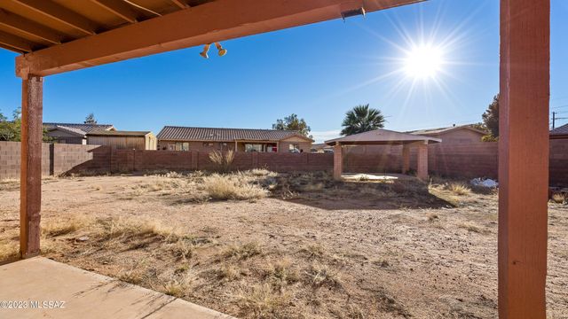 6428 S Buckaroo Loop, Tucson, AZ 85757